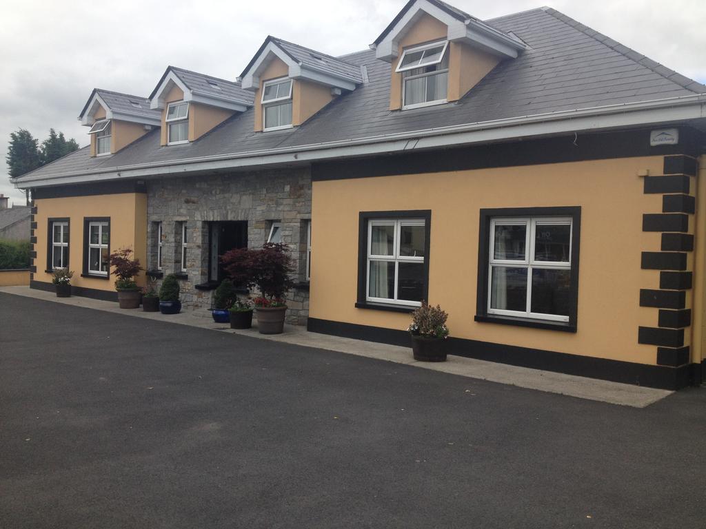 Carragh House Bed and Breakfast Castlebar Εξωτερικό φωτογραφία