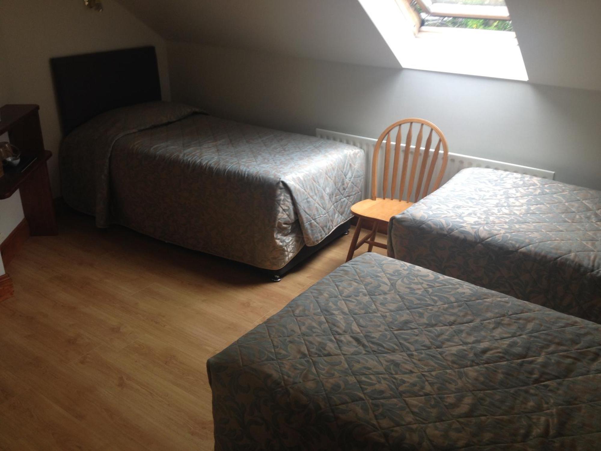 Carragh House Bed and Breakfast Castlebar Εξωτερικό φωτογραφία
